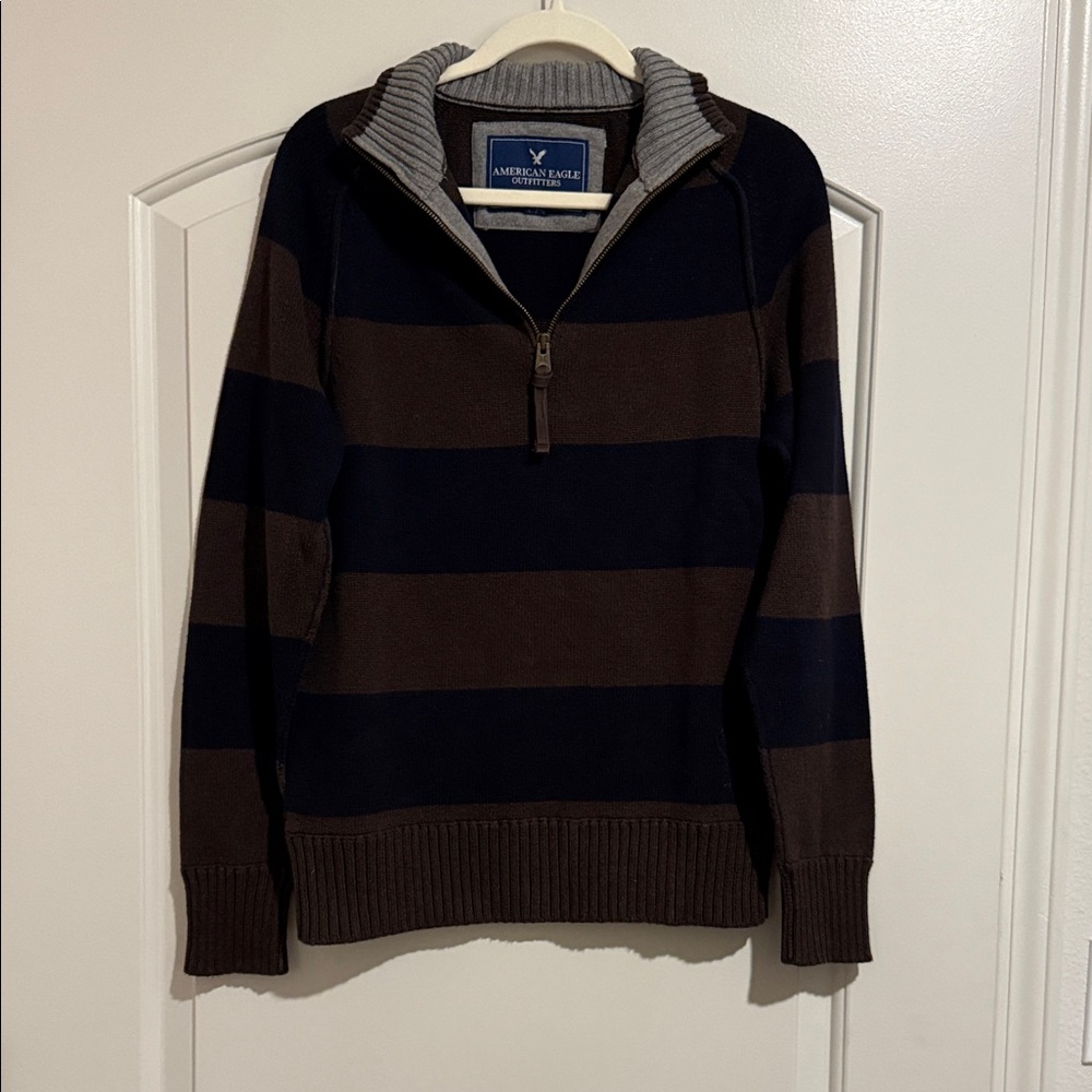 American Eagle Outfitters Men's Zip-Up Sweater - Brown and Black